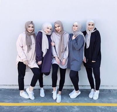 20 Koleski Terbaru Baju Couple Sahabat Hijab Remaja Ide Baju Couple