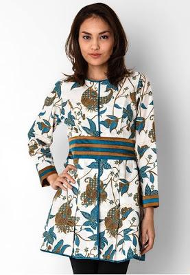 source: https://3.bp.blogspot.com/-NDBrSnEeFJs/WGeTSsovTHI/AAAAAAAABWE/NNYgDXmN3R4T5q4iV-9PWQq1MGslCazxwCEw/s400/batik-semar-9601-085441-11.jpg