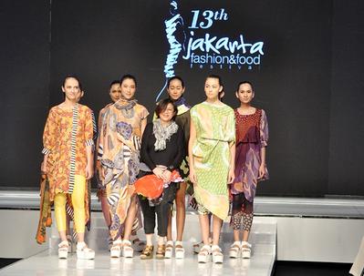 http://batiklopedia.com/wp-content/uploads/2016/05/DSC_7771-min.jpg