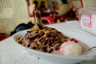 https://marimangan.files.wordpress.com/2014/04/noodle-ice-cream.jpg