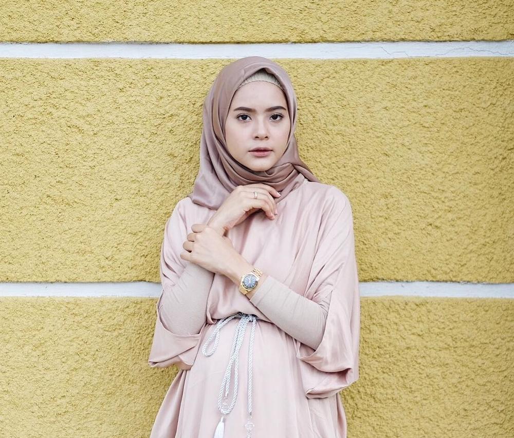 Ini Style Kondangan Hijab Untuk Hijabers Remaja Agar Penampilannya
