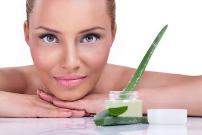 Image result for Lembapkan Kulit dengan Aloe Vera Gel