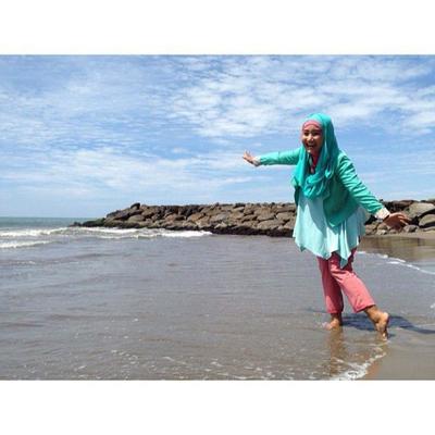 Style Hijab Ke Pantai Untuk Orang Gemuk