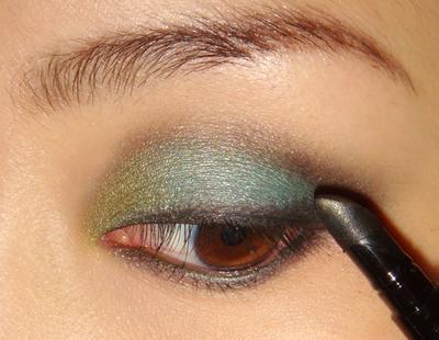 Image result for pakai eyeshadow teknik layering