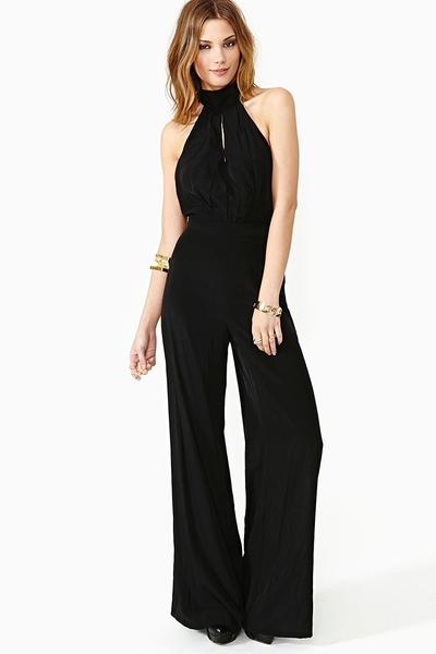 Nastygal Jumpsuit Dengan Model