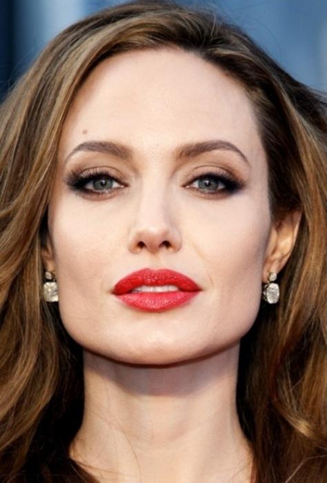 9 Inspirasi Kombinasi Warna Lipstik Warna Eyeshadow 9 Inspirasi Kombinasi Warna Lipstik Warna Eyeshadow