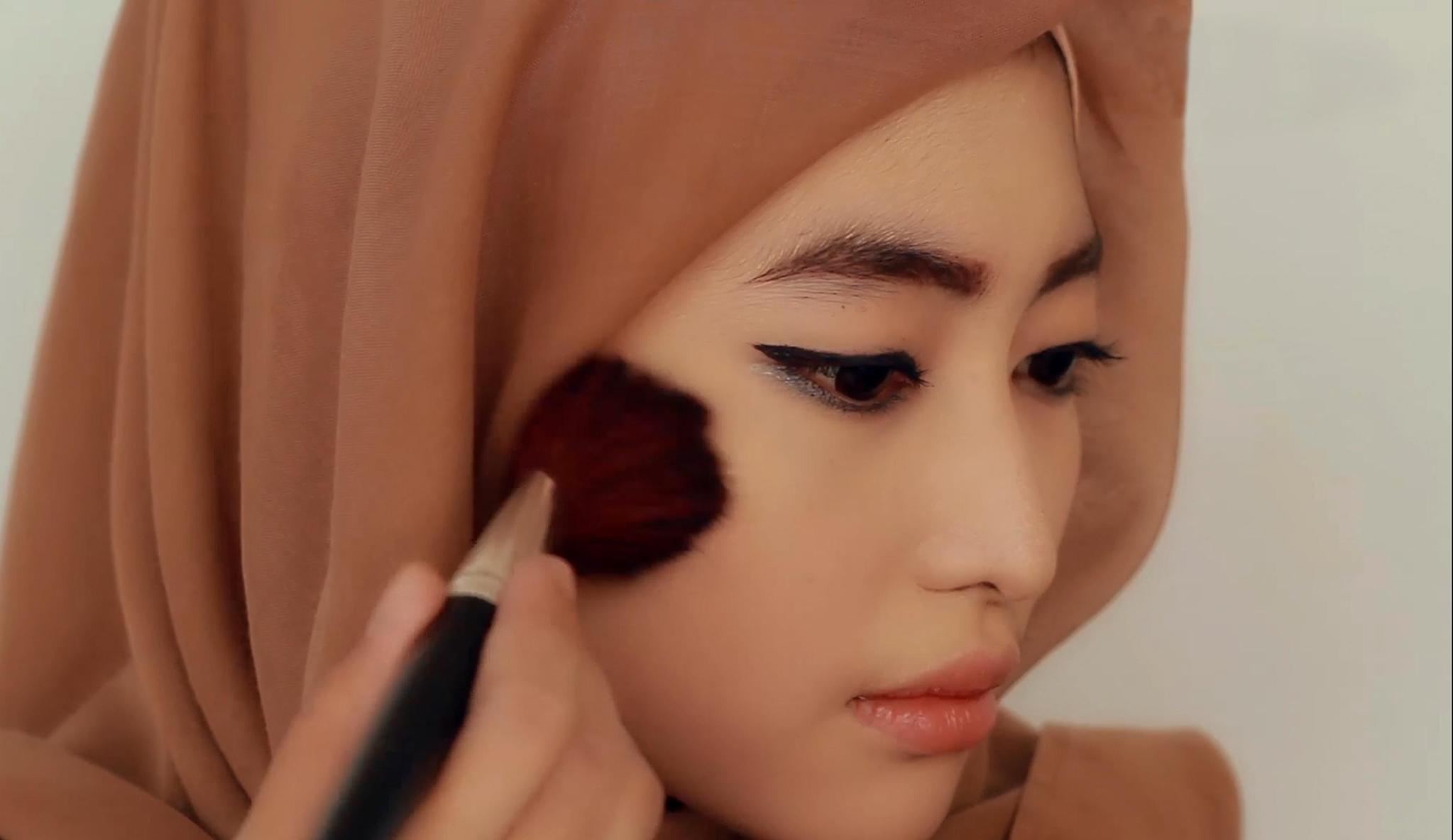 Trik Mendapatkan Makeup Sederhana Wardah Cosmetics Beautynesia