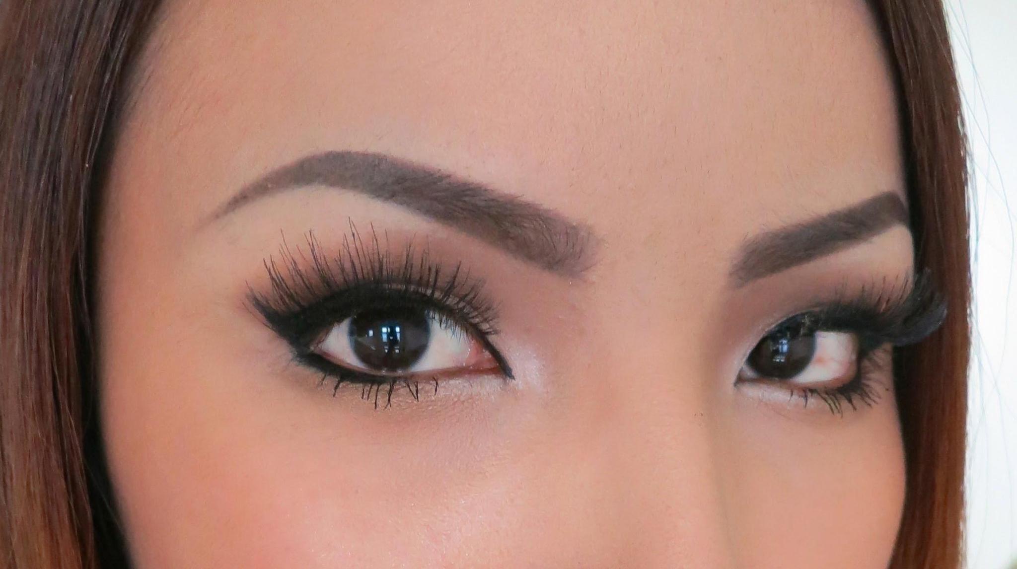 Tips Eyebrow Makeup Untuk Bentuk Alis Yang Alami Sempurna Tips Eyebrow Makeup Untuk Bentuk Alis Yang Alami Sempurna
