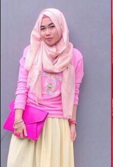 Kombinasi Warna Pink untuk Tampil Kekinian Fashion 