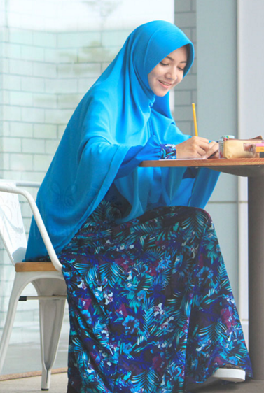 Bahan Hijab Yang Adem Dipakai
