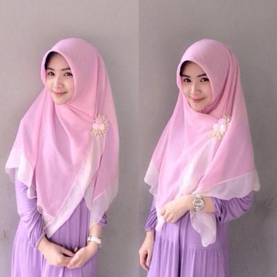 Model Hijab Kreasi 2 Warna