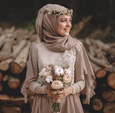 Baju Pengantin Putih Muslim