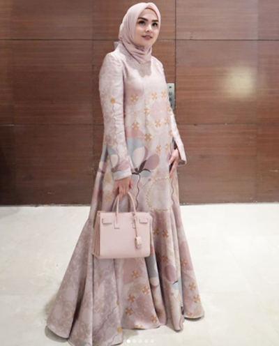 Ootd Kondangan Berhijab Simpel