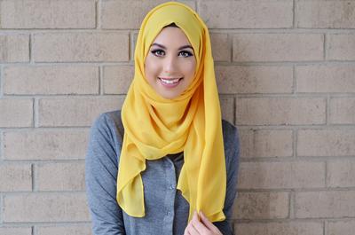 Hijab Warna