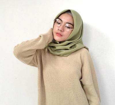 Warna Jilbab Hijau Tua