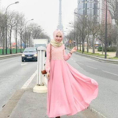 Warna Hijab Untuk Dress Warna Pink Polo