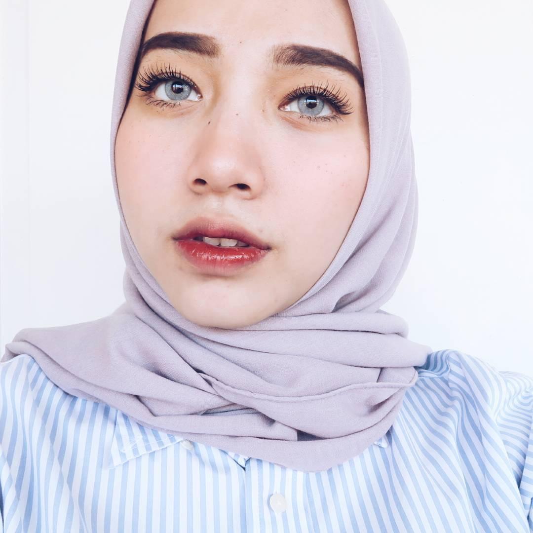 4 Make Up Artist Hijabers Nge Hits Indonesia Yang Akan Membuatmu