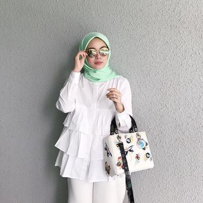 Foto Hijab Organzah Warna Hijau Mint