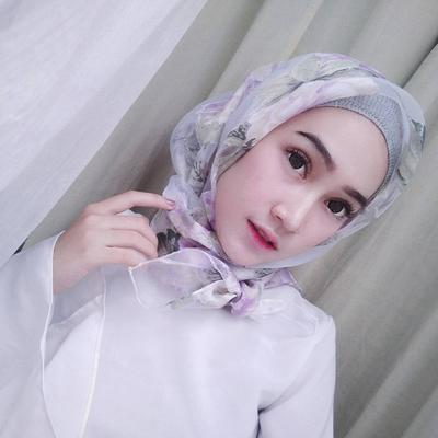 Agar Lebih Rapi Intip Tutorial Mudah Memakai Hijab Organza Berikut Ini