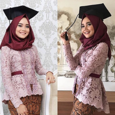 Hijabers Saatnya Tampil Memukau di Hari Wisuda dengan Hijabers Saatnya Tampil Memukau di Hari Wisuda dengan