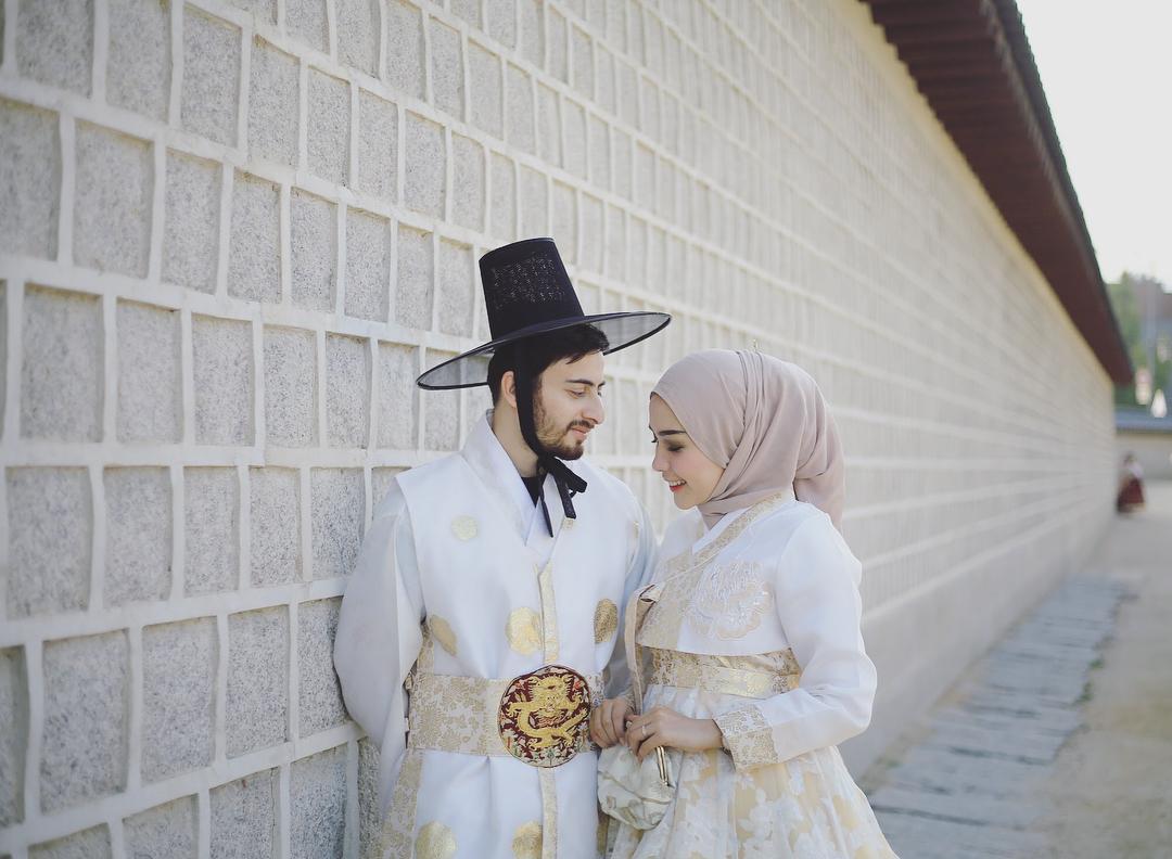 Yuk Tampil Dengan Style Foto Prewedding Hijab Yang Nggak Pasaran