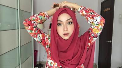 Warna Jilbab Merah Bata