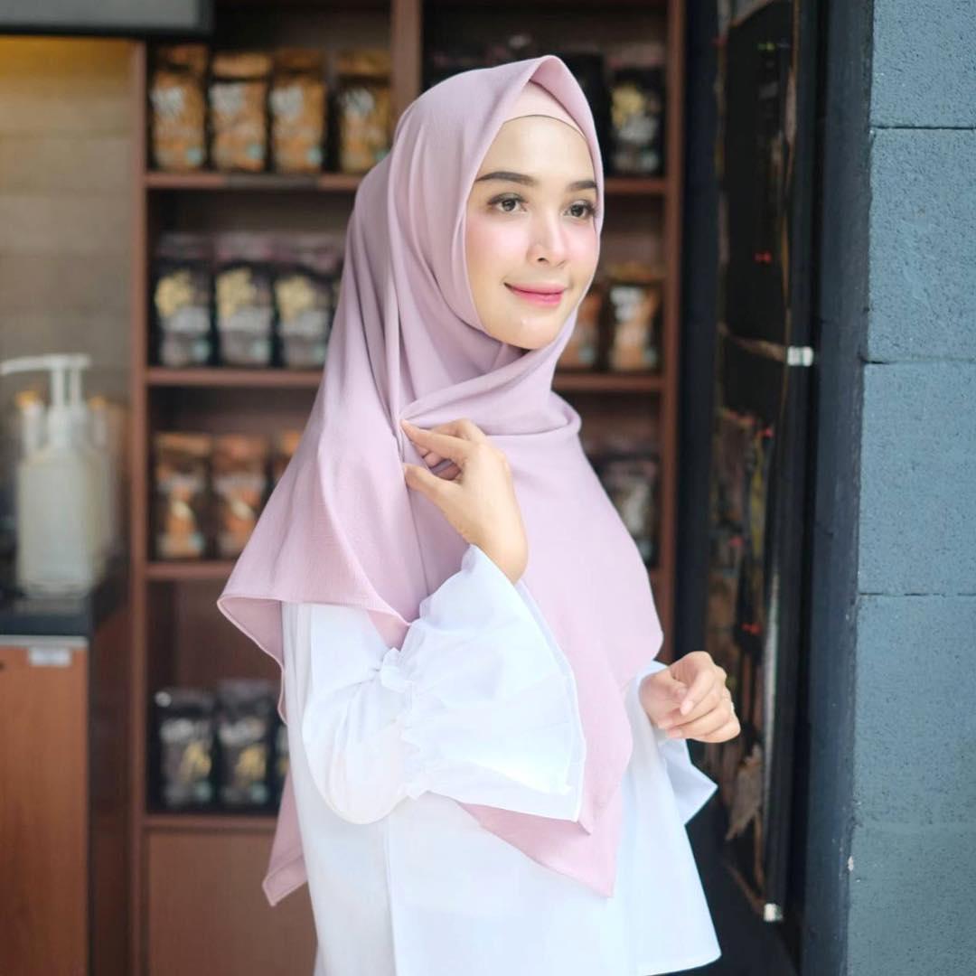 Intip Tutorial Hijab Untuk Kamu Yang Ingin Bergaya Syari Dan