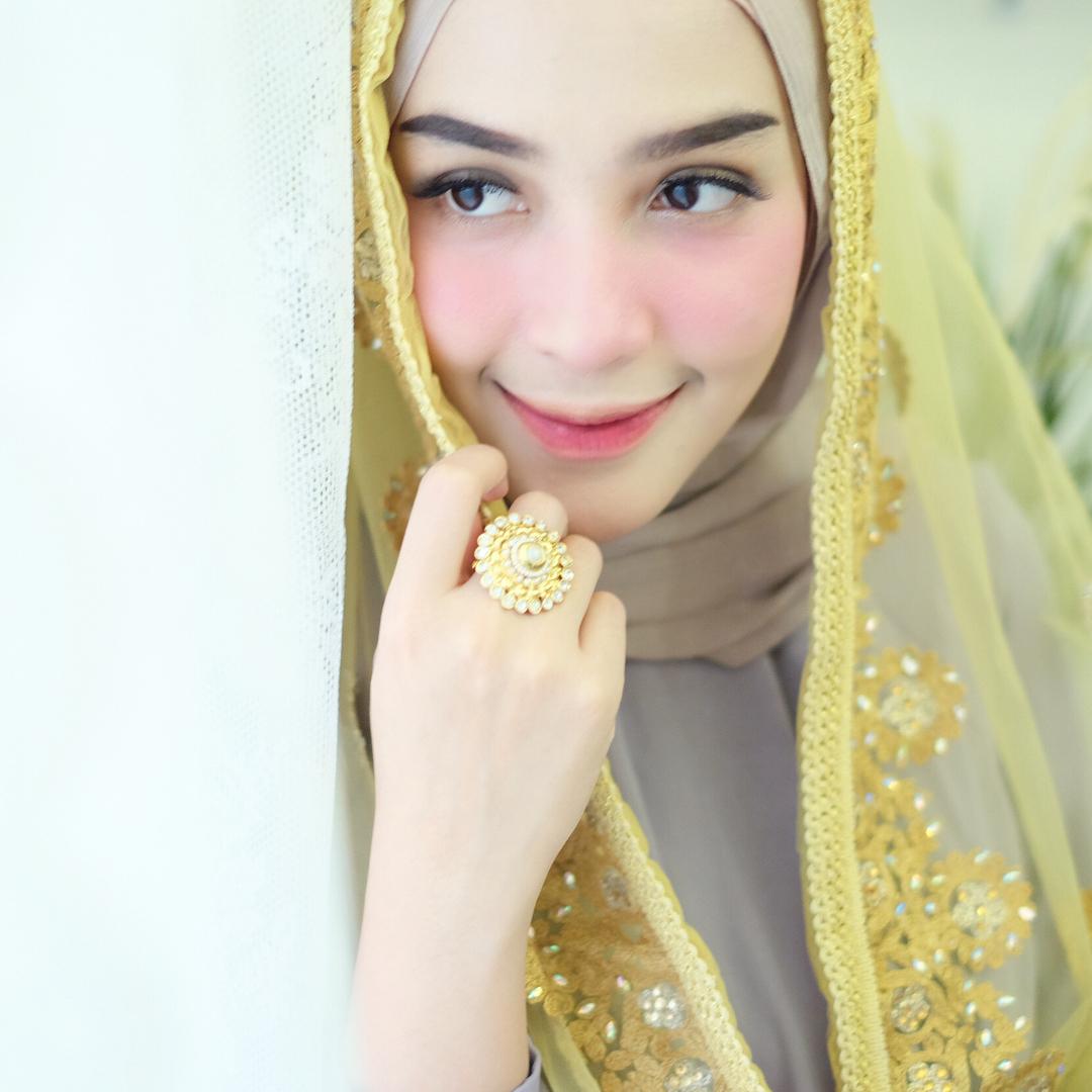 Feeds Instagramnya Selalu Flawless Ini Tutorial Makeup Ala Hijabers