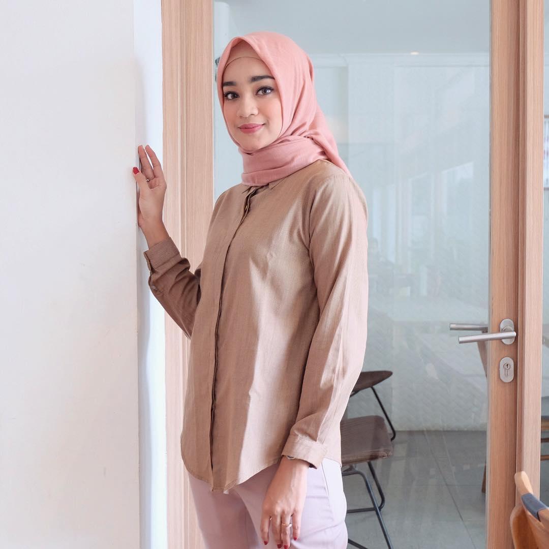 Cantik Dan Simpel Tutorial Hijab Lilit Belakang Ini Wajib Kamu Coba