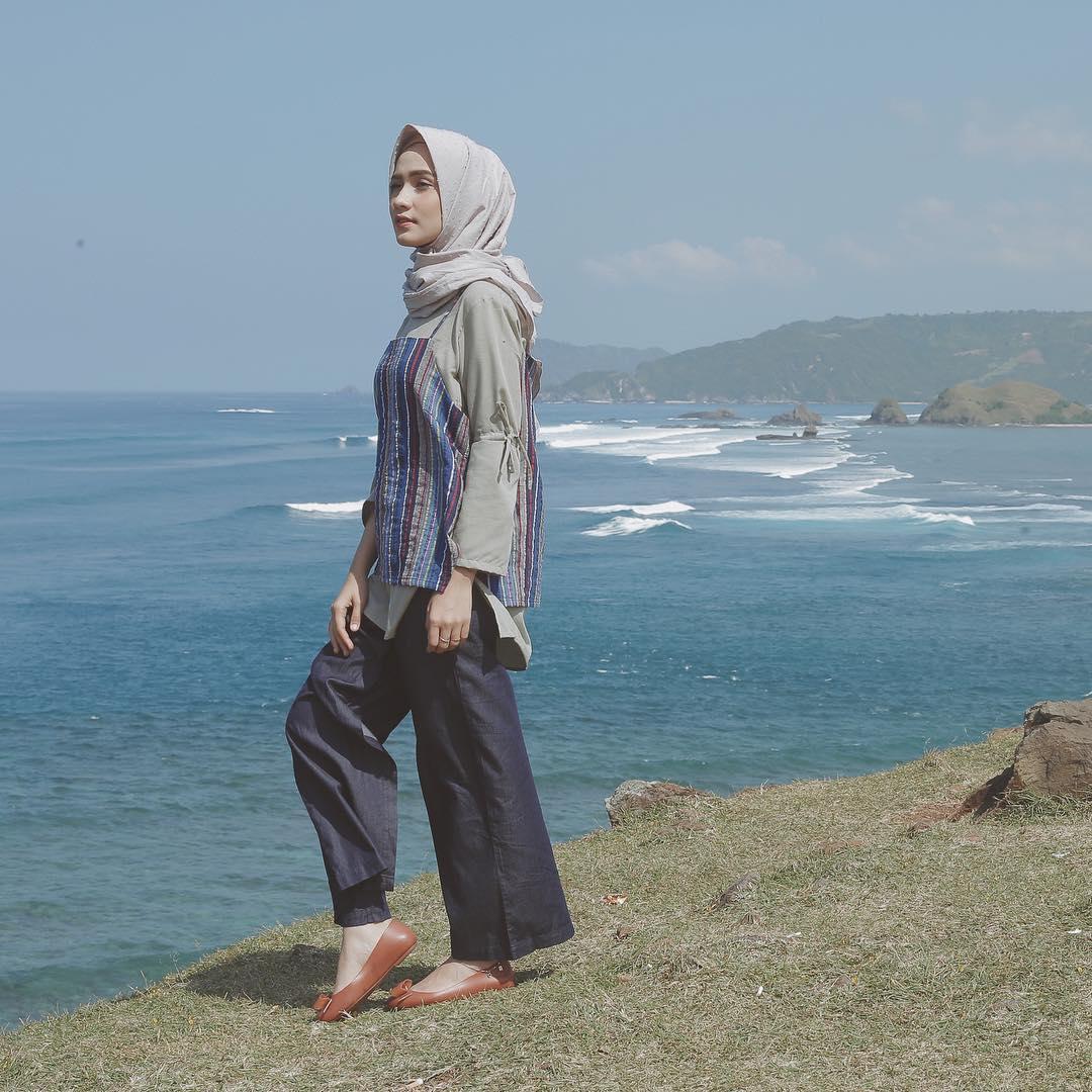 FORUM Buat Hijabers Model Baju Apa Ya Yang Bisa Dipakai Ke Pantai