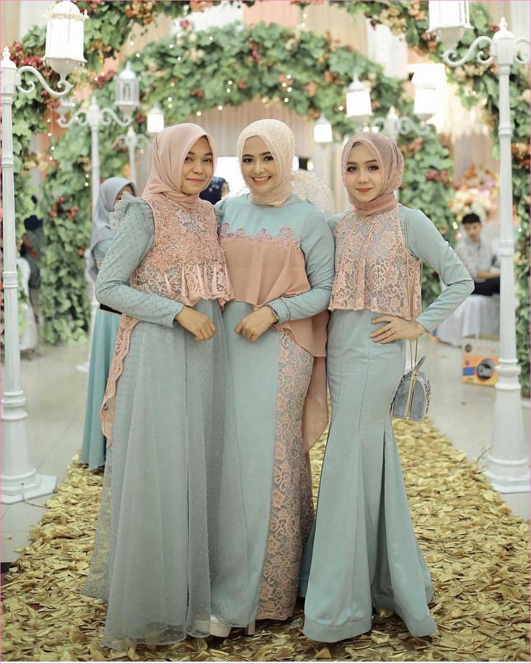 FORUM Buat Bridesmaid Mending Kasih Baju Jadi Atau Bahan Ya