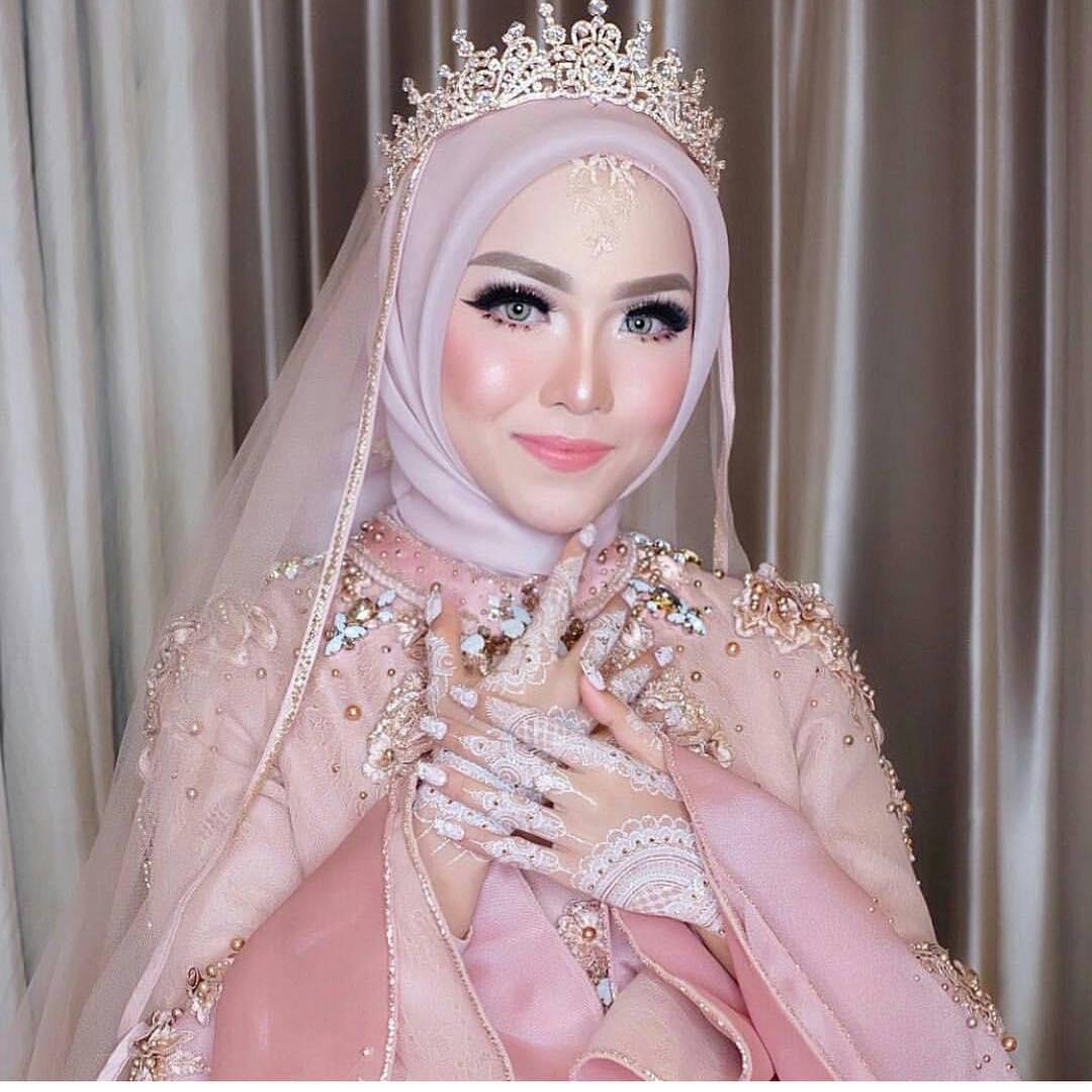 Photo Model  Hijab  Pengantin  Sesuai Bentuk Wajah 