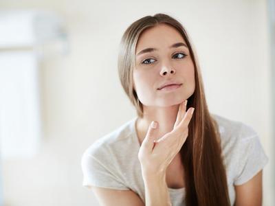 Wow! 5 Cara Ini Bisa Hilangkan Bekas Jerawat dalam Sehari!
