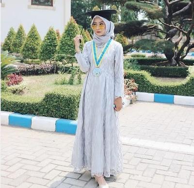 Paling Keren Gamis Kebaya  Wisuda  Syari  The Fashion Eggplant