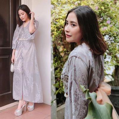 Tips OOTD dengan Busana Kondangan Simple  dan Anti Ribet 