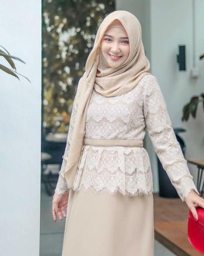 Model Hijab Wisuda Syari 2019
