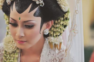 Intip Inspirasi Makeup Pengantin Adat Jawa Ala Selebriti