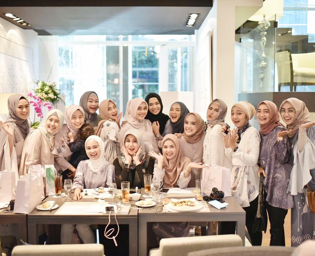 Makin Sukses Ini Deretan Seleb Yang Pernah Jadi Model Vanilla Hijab