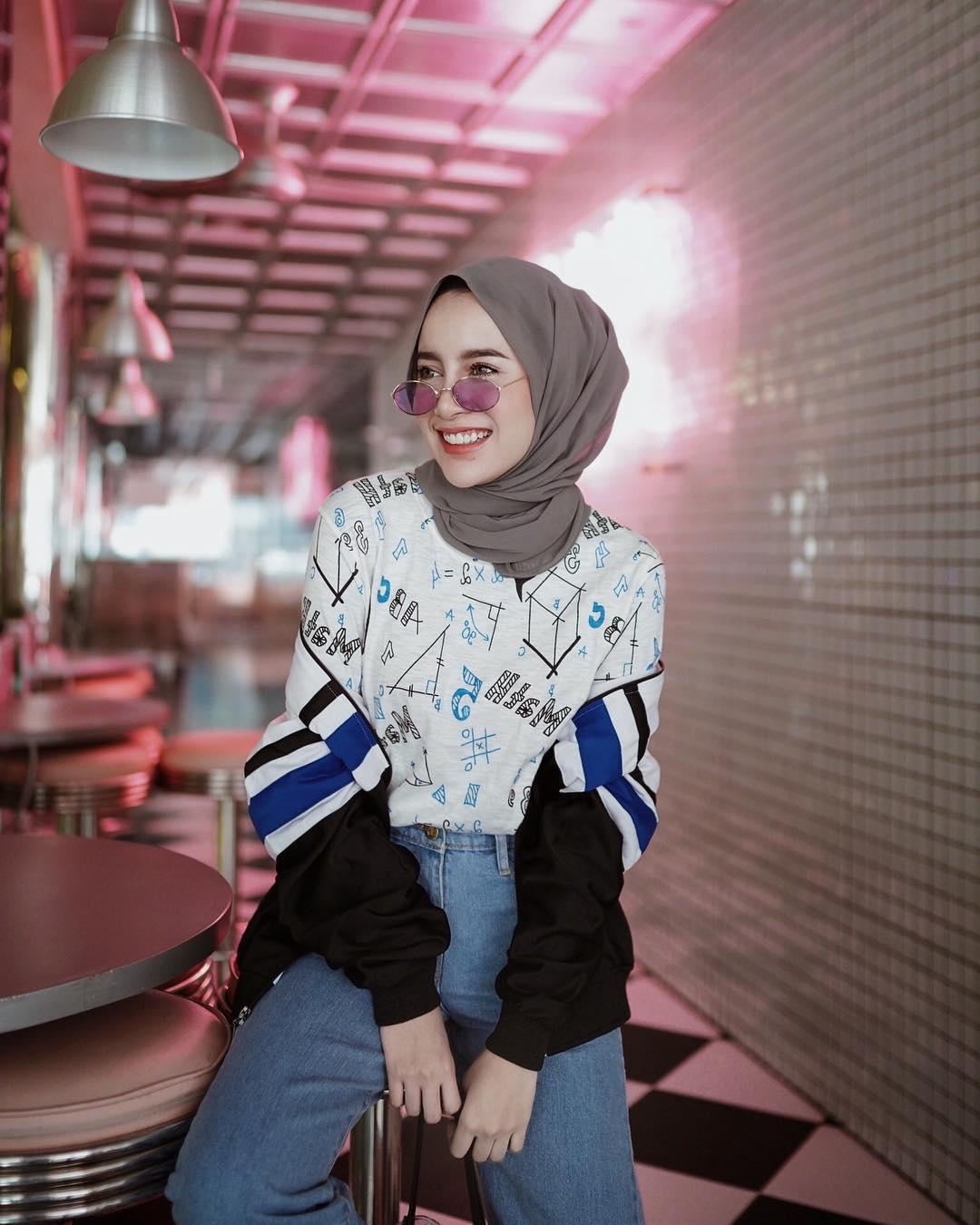 Simple Banget Ini Tutorial Hijab Sesuai Bentuk Wajah Kamu Muslim