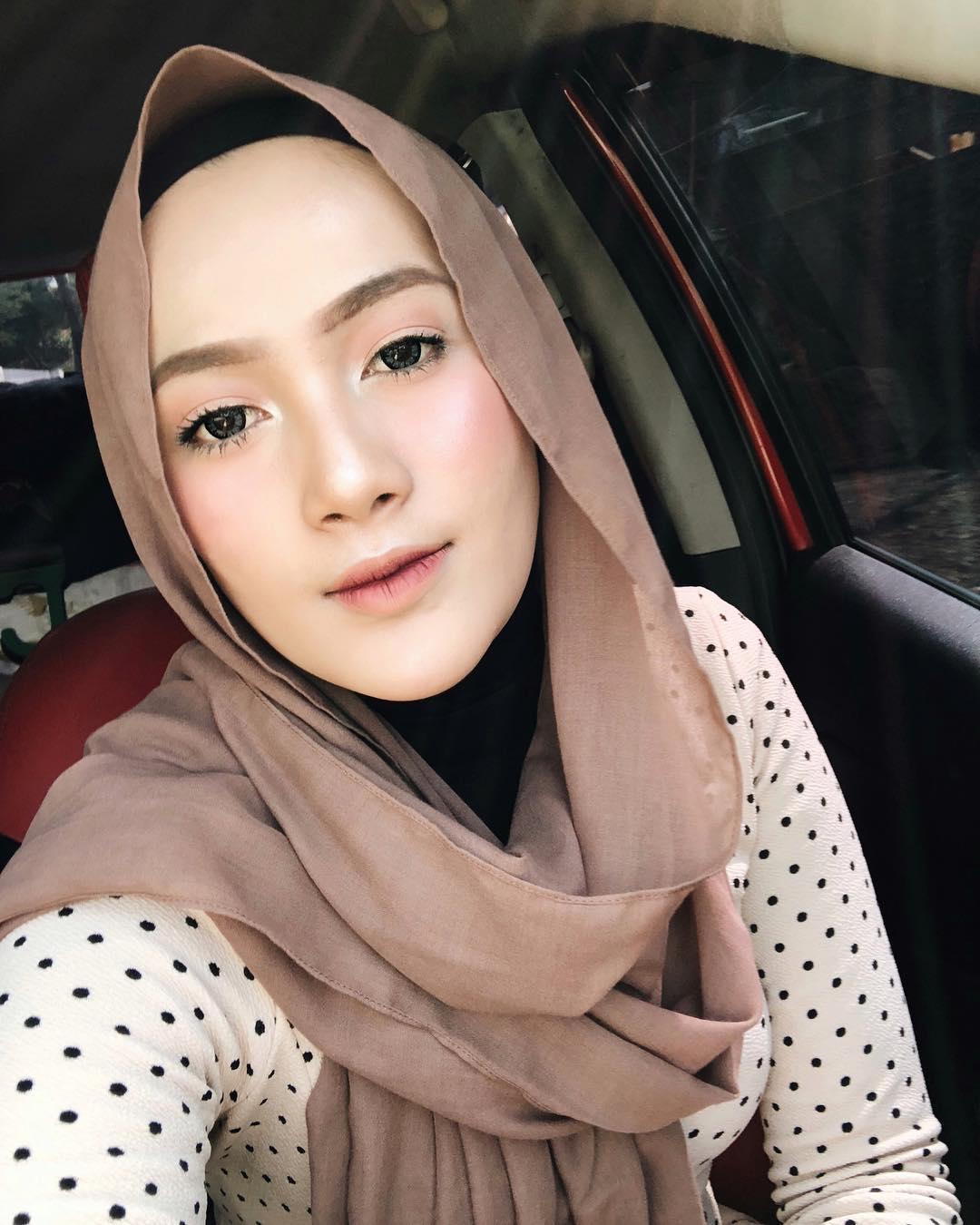 5 Inspirasi Video Tutorial Hijab Pashmina Yang Cetar Untuk Ke Pesta