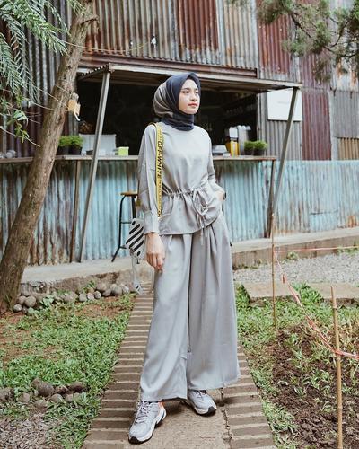 Paling Inspiratif Style Hijab Celana  Kulot Kotak  Kotak  