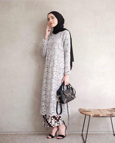 Hijabers Ini Lho Dress Brokat Yang Lagi Hits Buat Ke Pesta