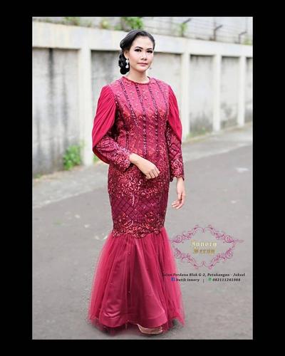 5 Inspirasi Kebaya Untuk Si Tubuh Gemuk Agar Terlihat Lebih