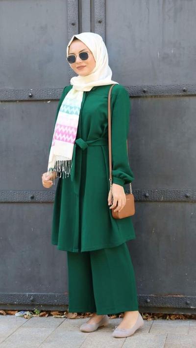 10 Ide Warna  Hijau  Tosca Cocok  Dengan  Warna  Apa  Saja  