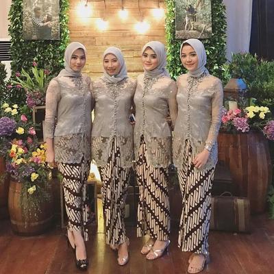 Ladies Yuk Intip 5 Inspirasi Model  Rok  Kebaya  Hijabers 