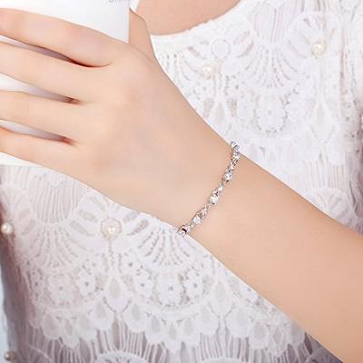 5 Model  Gelang  Emas Putih Ini Cantik Banget untuk ke Pesta 