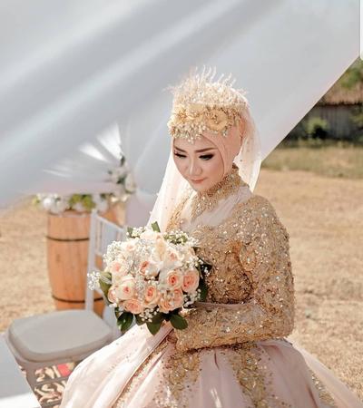 Inspirasi 5 Pilihan Warna Gaun Pengantin Untuk Wanita