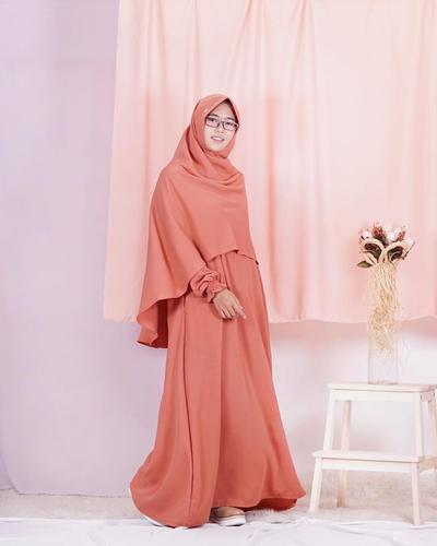 Warna Jilbab Yang Cocok Untuk Baju Warna Peach - Berbagai Peruntukan