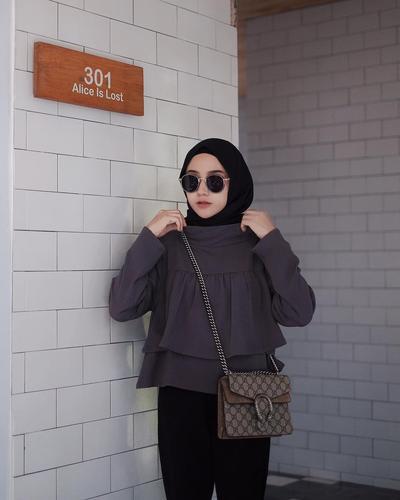 30+ Trend Terbaru Ootd Hijab Kacamata Hitam