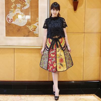 5 Model Dress Batik Modern Untuk Tampil Feminin Setiap Hari